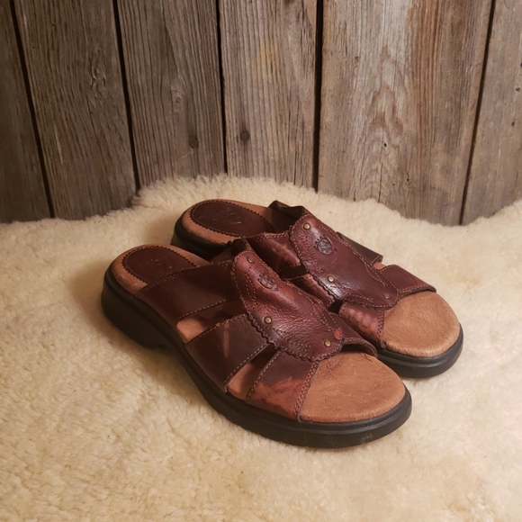 ariat slide sandals